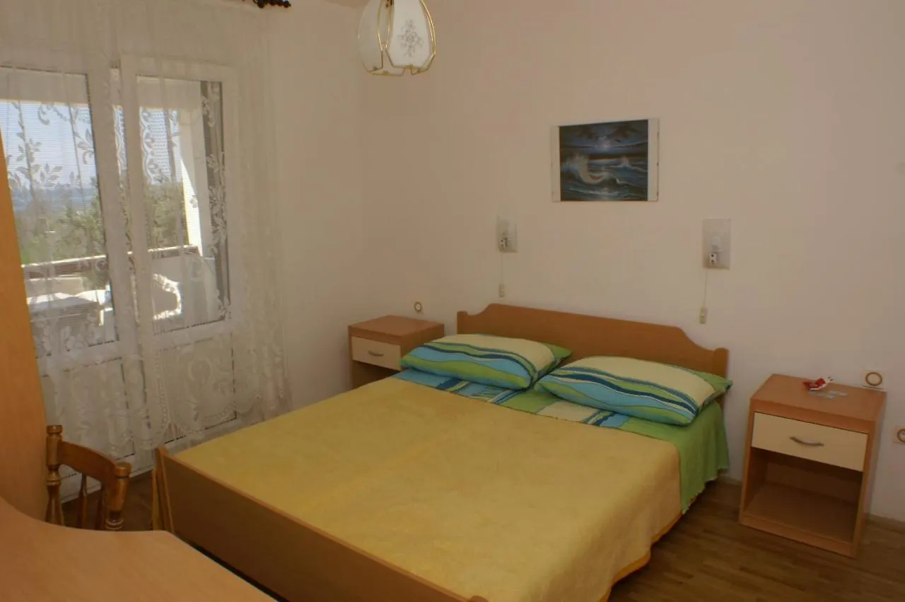 Family Friendly Seaside Apartments Povljana, Pag - 230 Povljana