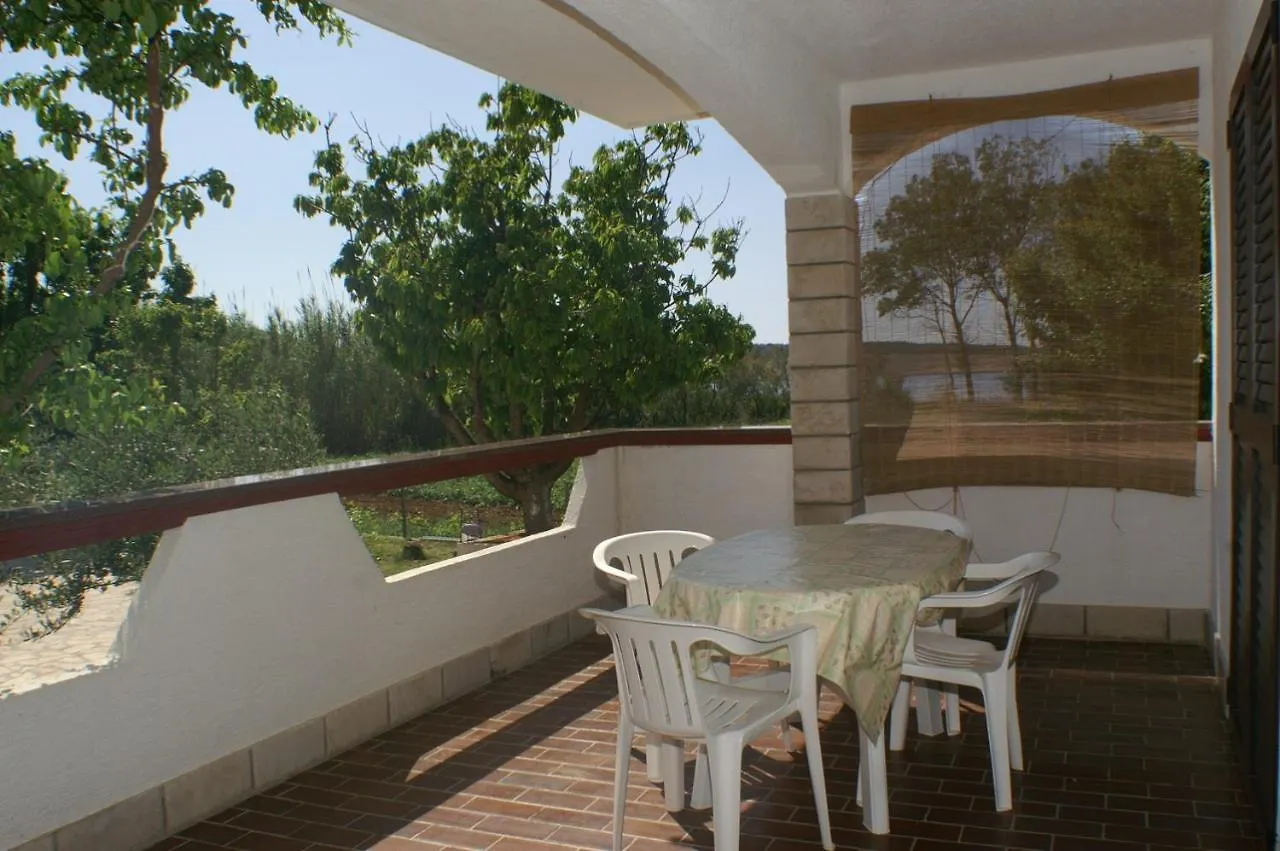 Family Friendly Seaside Apartments Povljana, Pag - 230  Povljana