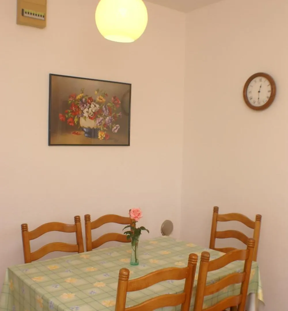 Family Friendly Seaside Apartments Povljana, Pag - 230